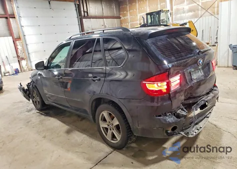 2013 BMW X5 xDrive35I z USA, uszkodzony, nr VIN 5UXZV4C56D0G53673